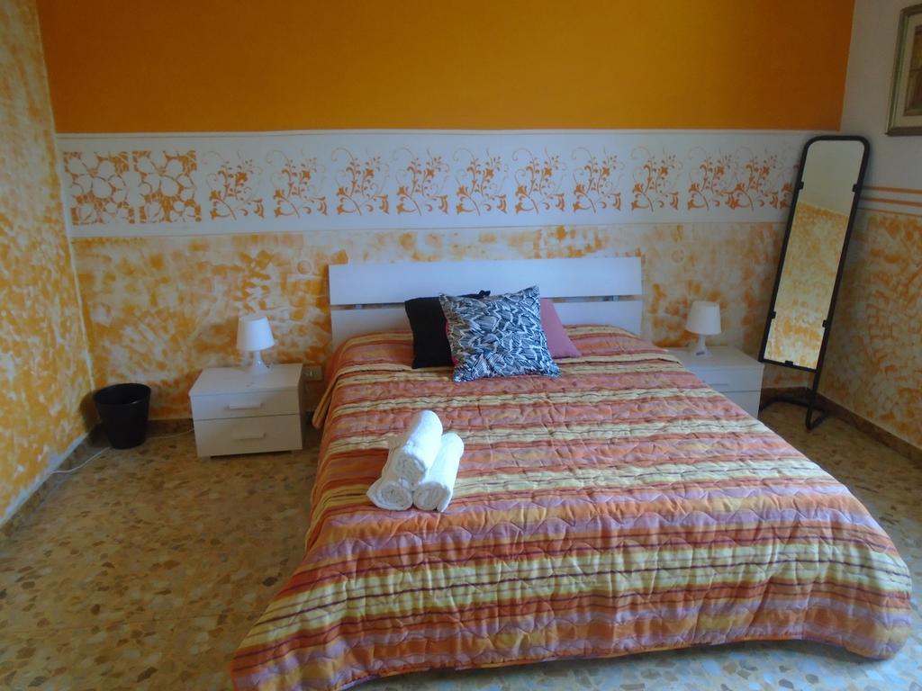 Tropical Bed&Breakfast Lucca Quarto foto